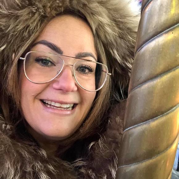 Meet your Posher, Wendy - Picture 1 of 1